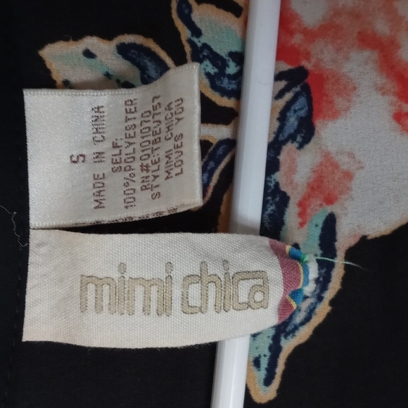 Casual lightweight cover up - Picture 6 of 8